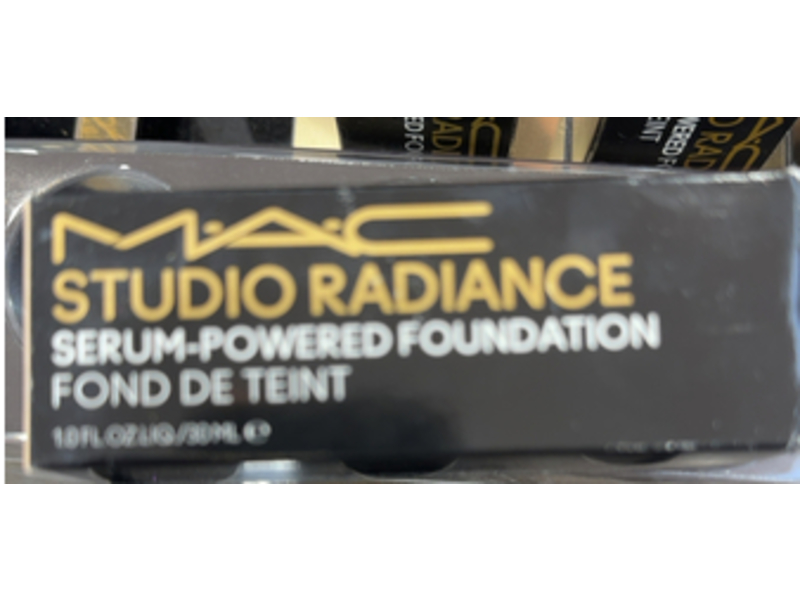 M.A.C Studio Radiance Serum - Powered Foundation, NW 13, 1.0 fl oz/30 mL