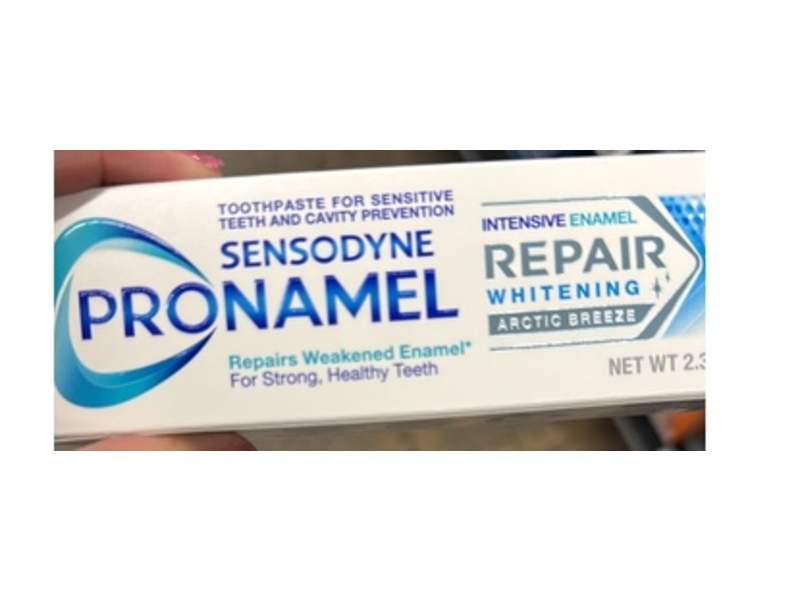 Sensodyne Pronamel Intensive Enamel Repair Whitening Toothpaste, Arctic Breeze, 2.3 oz/65.2 g