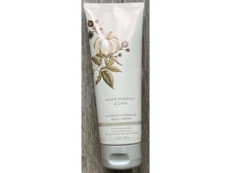 Bath & Body Works Ultimate Hydration Body Cream, White Pumpkin & Chai, 8 oz/226 g