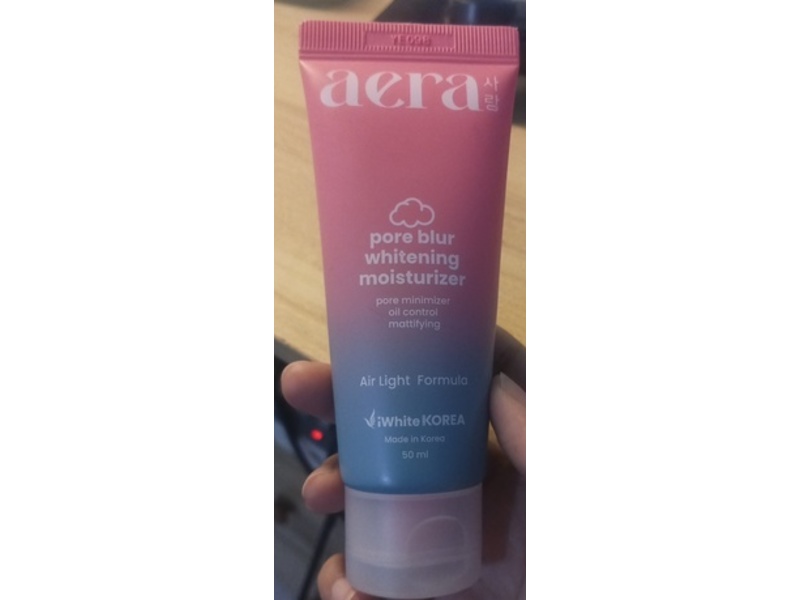 iwhite Korea Aera Pore Blur Whitening Moisturizer, 50 mL