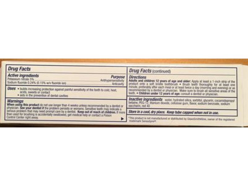 Natural White Sensitive Whitening Fluoride Toothpaste, Extreme, Mint Flavor, 4.5 oz/128 g