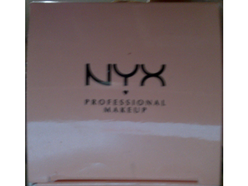NYX Professional Makeup Dark Circle Concealer, Light, 0.1 oz/2.9 g