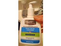 Equate Beauty Daily Facial Cleanser, Normal To Oily Skin, 8 fl oz/237 ml - Image 3