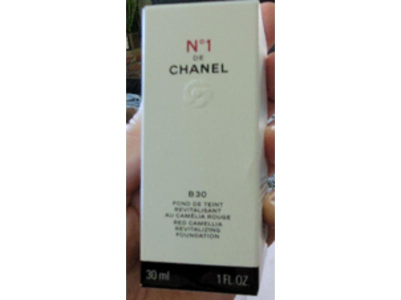 Chanel Revitalizing Foundation, B 30, 1 fl oz/30 mL
