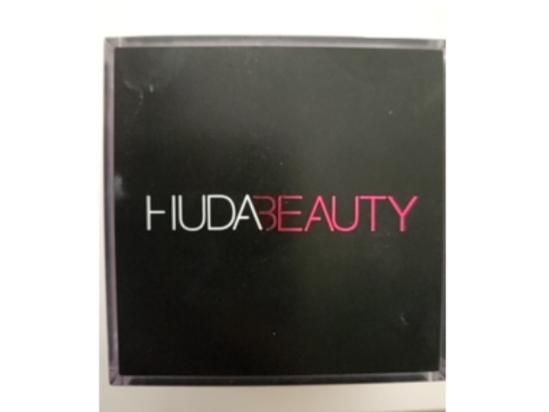 Huda Beauty Easy Bake Loose Baking & Setting Powder, Peach Pie, 0.17 oz/20 g