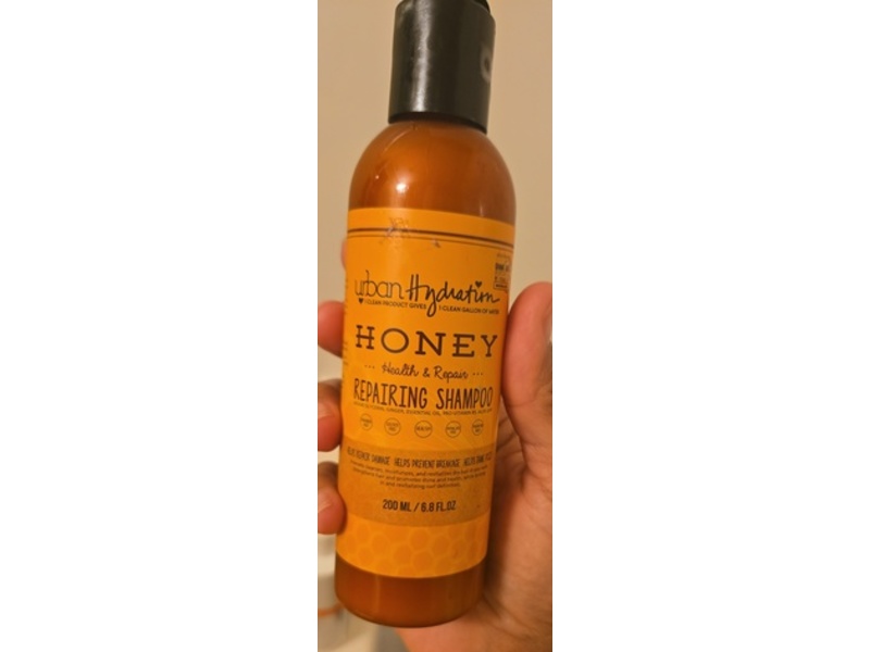 Urban Hydration Repairing Shampoo, 6.8 fl oz/200 mL