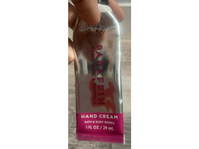 Bath & Body Works Paraffin Hand + Nail & Cuticle Cream, 1 fl oz/29 mL