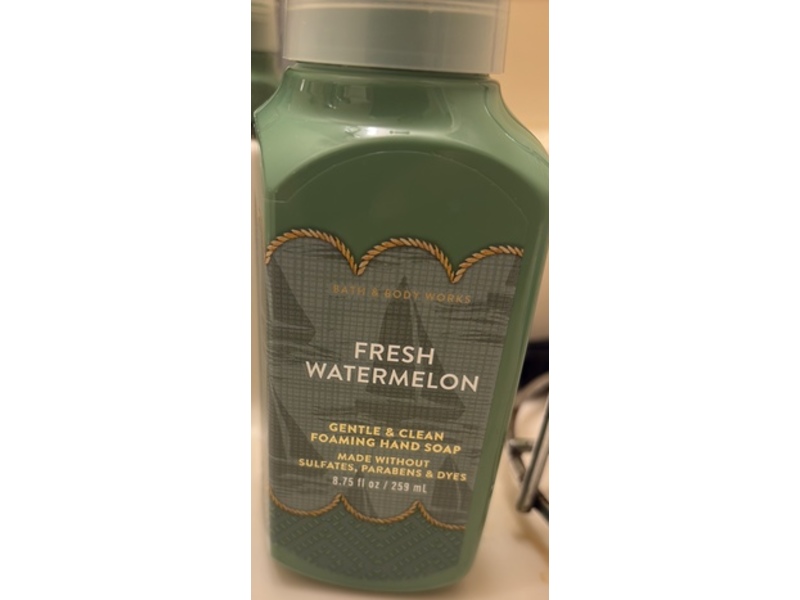 Bath & Body Works Gentle & Clean Foaming Hand Soap , Fresh Watermelon, 8.75 fl oz/259 mL