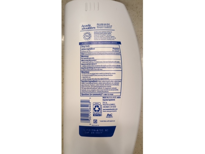 Head & Shoulder 2 In 1 Dry Scalp Care Shampoo + Conditioner, Almond Oil, 28.2 fl oz/835 mL