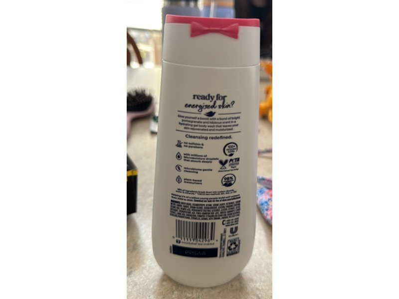 Dove Rejuvenating Body Wash, Pomegranate & Hibiscus, 11 fl oz/325 mL