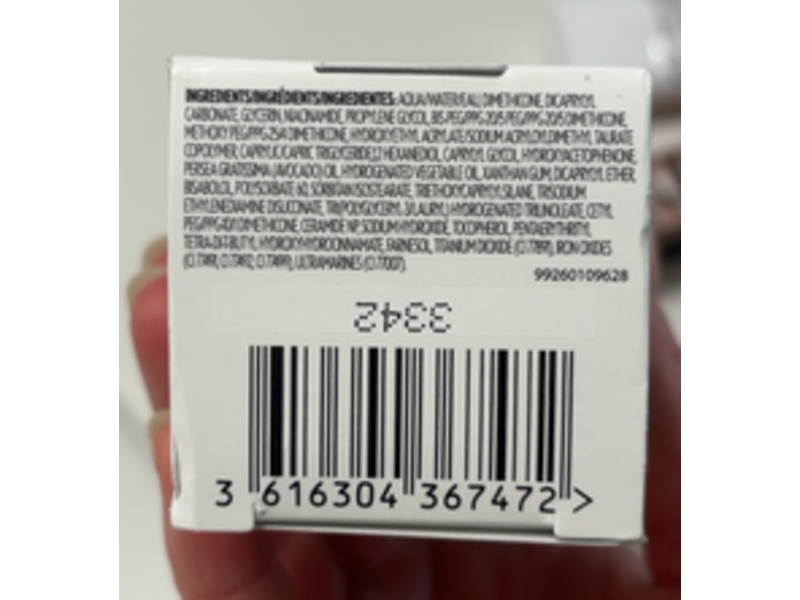 Covergirl Clean Fresh Skincare Color Correcting Serum Moisturizer Primer, 100 - Redness Neutralizer - Fair, 1.0 fl oz/30 mL