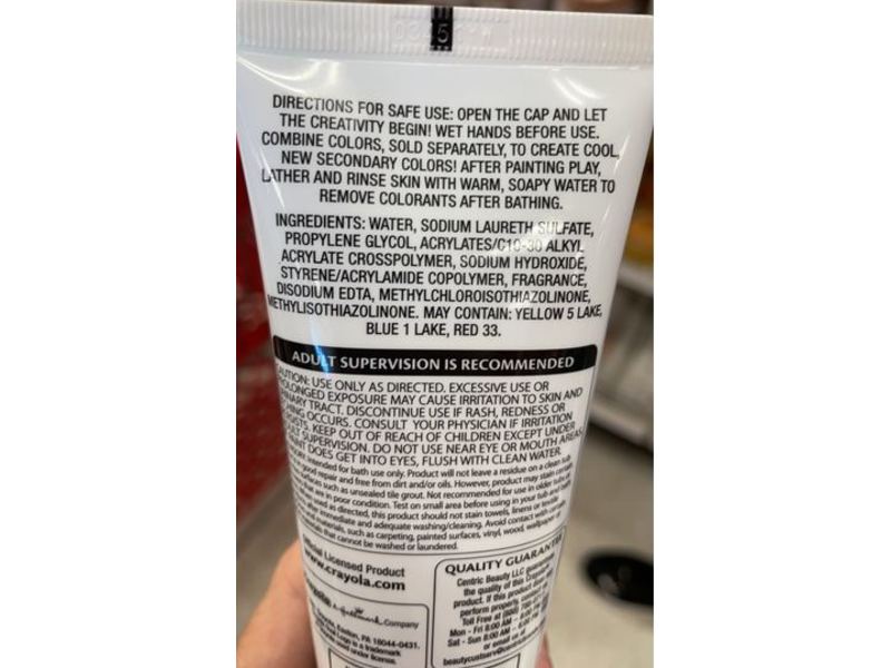 Crayola Bright & Bubbly Bathtub Finger Paint Soap, Mystery Color, 3 fl oz/88.7 mL