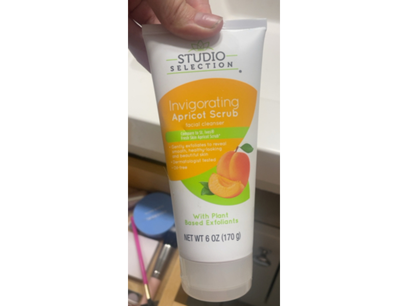 Studio Selection Invigorating Apricot Scrub Facial Cleanser, 6 oz/170 g