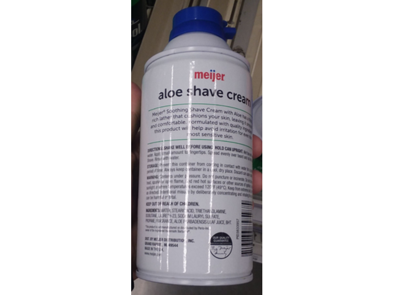 Meijer Aloe Shave Cream, Smooth Sensitive Skin, 10 oz/283 g