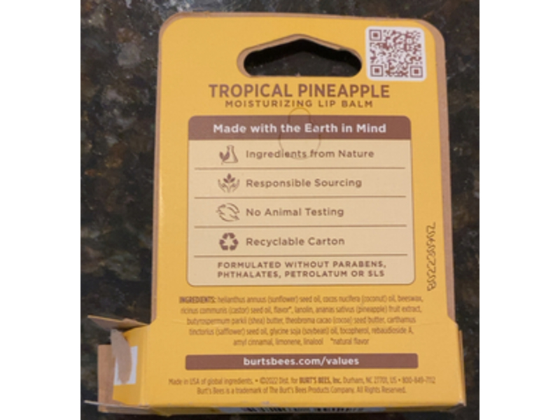 Burt's Bees Moisturizing Lip Balm, Tropical Pineapple, 0.15 oz/4.25 g