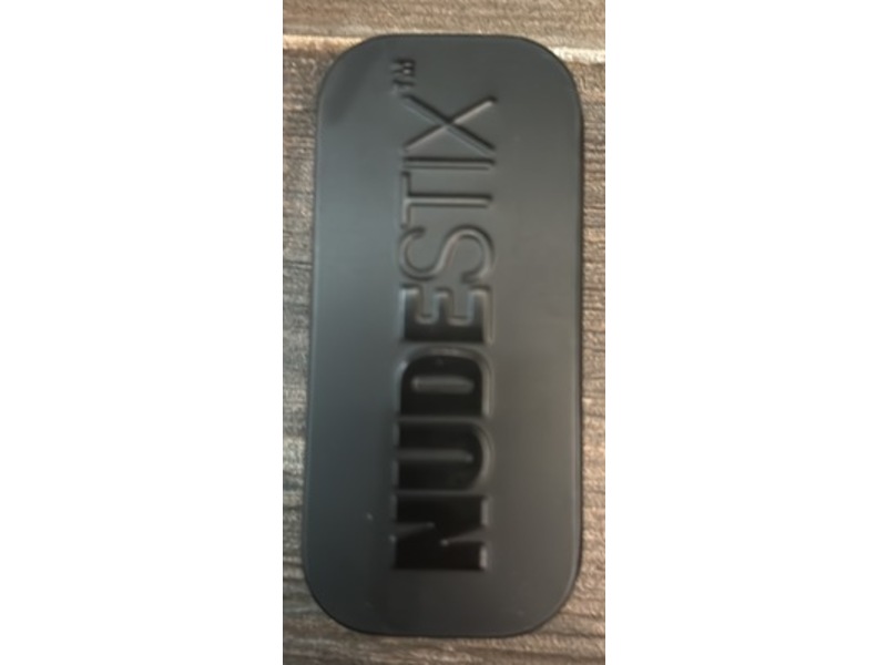 Nudestix Tinted Blur Sculpt Stick Contour Cream To Powder, Neutral Nude Light, 0.22 oz/6.2 g