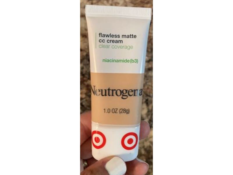 Neutrogena Flawless Matte CC Cream Clear Coverage, Niacinamide (b3), 3.0 Vanilla, 1.0 oz/28 g