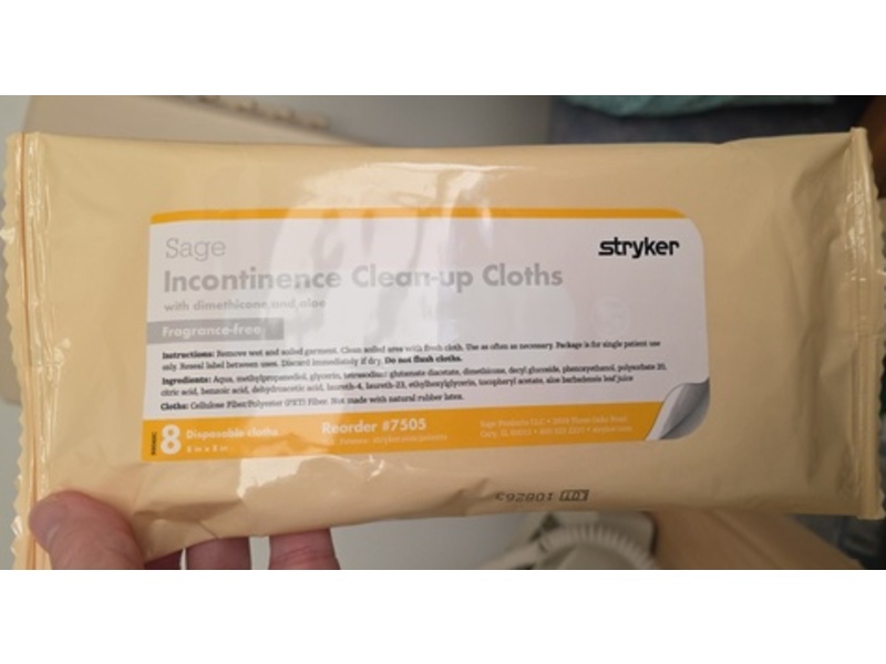 Stryker Sage Incontinence Clean-Up Cloths, Fragrance Free, 8 Count