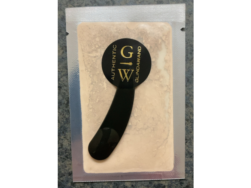 Glindawand Divinity Foundation Powder Liquid Concealer, Almond, 0.035 oz/1 g