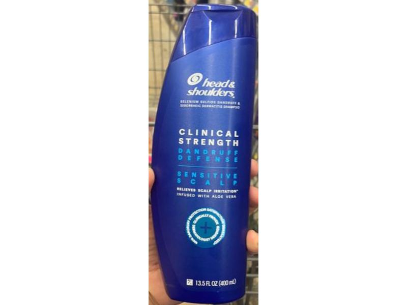 Head & Shoulders Clinical Strength Shampoo, Dandruff Defense, Sensitive Scalp, 13.5 fl oz/400 mL
