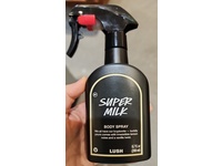 Lush Super Milk Body Spray, 6.7 fl oz/200 mL - thumbnail 2