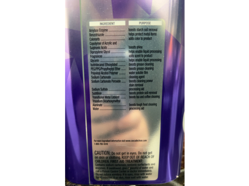 Cascade Platinum Plus Dishwasher Detergent Pacs, Mountain, 52 Count