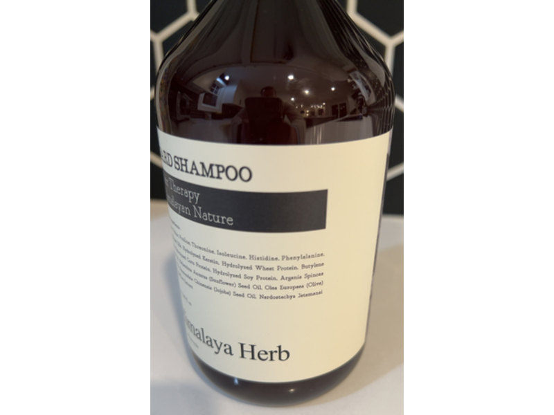 Nard Hair Therapy Himalayan Nature Shampoo, 16.9 fl oz/500 mL