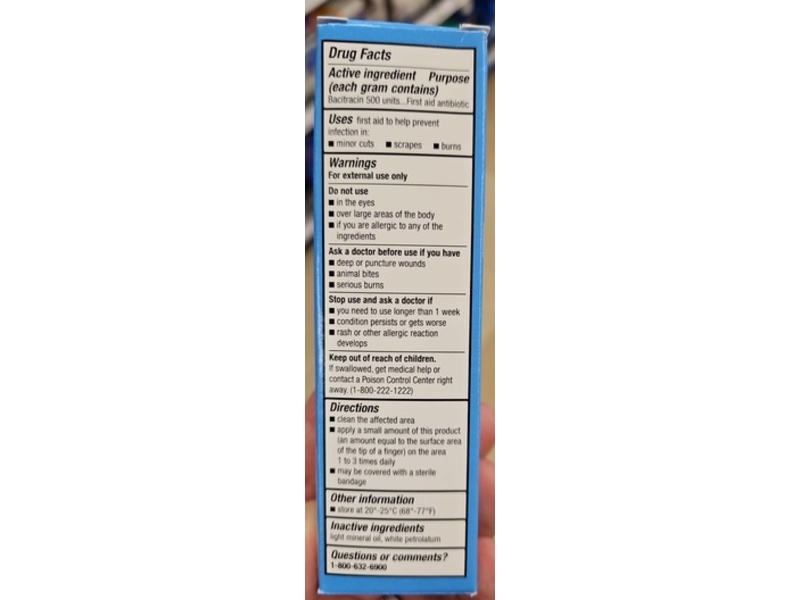 Kroger Bacitracin First Aid Antibiotic Ointment, 1.0 oz/28 g