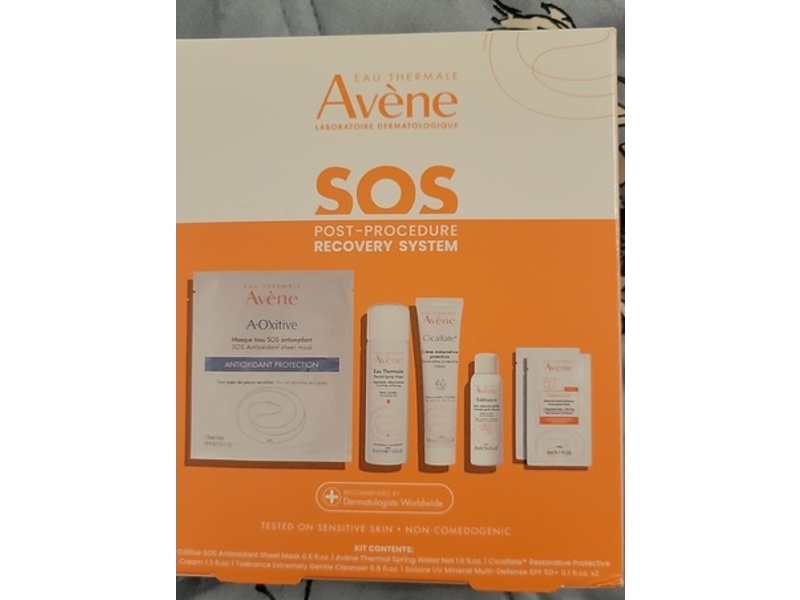 Eau Thermale Avène SOS Post-Procedure Recovery System
