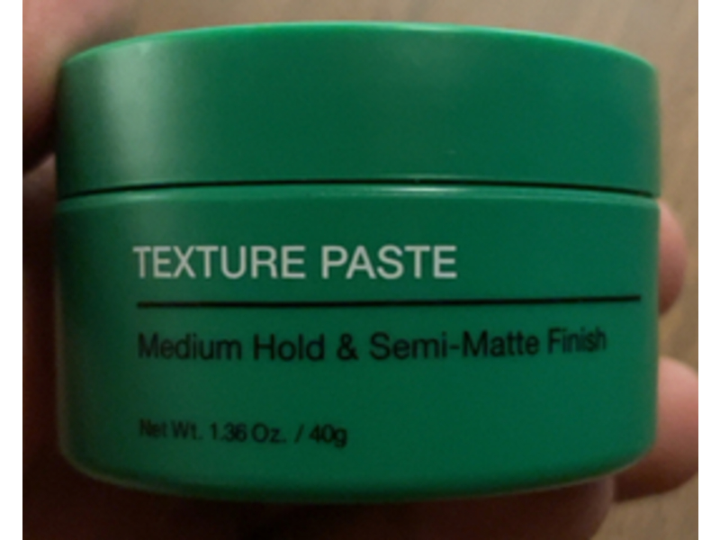 Fellow Barber Medium Hold & Semi - Matte Finish Texture Paste, 1.36 oz/40 g