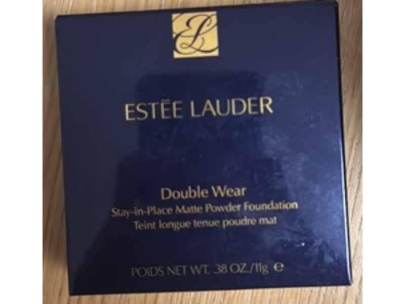 Estée Lauder Double Wear Stay-in-Place Matte Powder Foundation, 3W2 Cashew, 0.38 oz/11 g