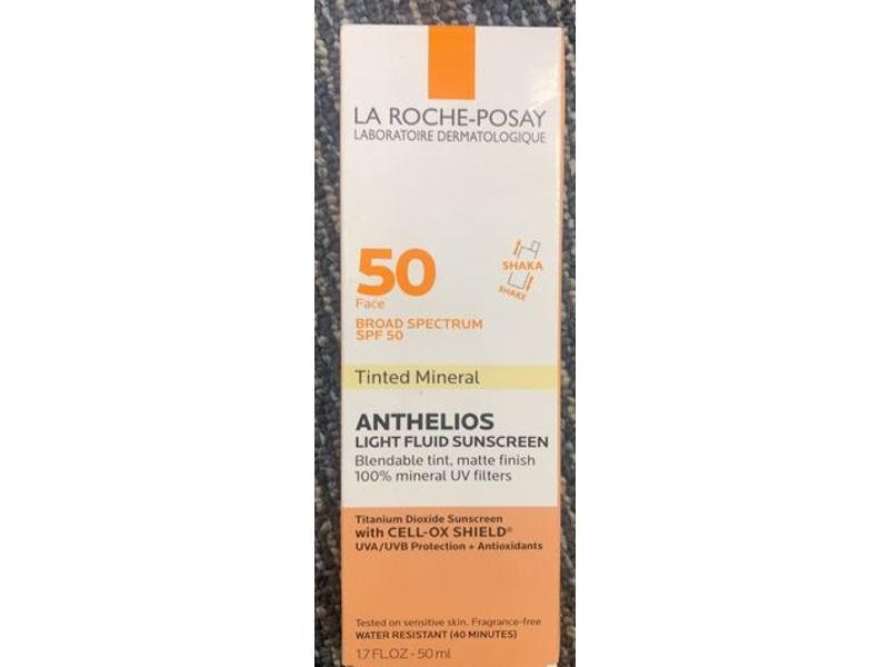 La Roche-Posay Anthelios Light Fluid Sunscreen, Tinted Mineral, SPF 50, 1.7 fl oz/50 mL