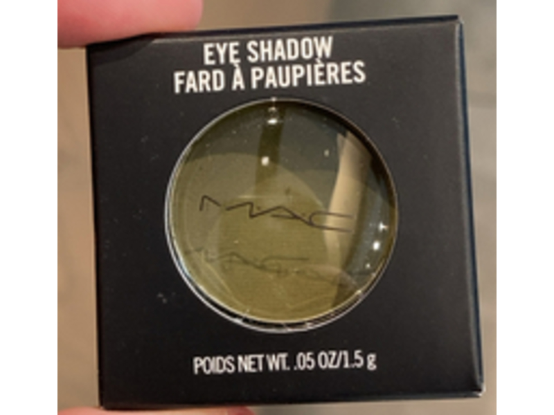 M.A.C Eye Shadow, No' Money Mo' Problems, 0.05 oz/ 1.5 g