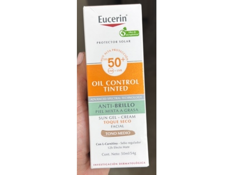Eucerin Oil Control Tinted Sunscreen, SPF 50+, Medium Tone, 50 mL