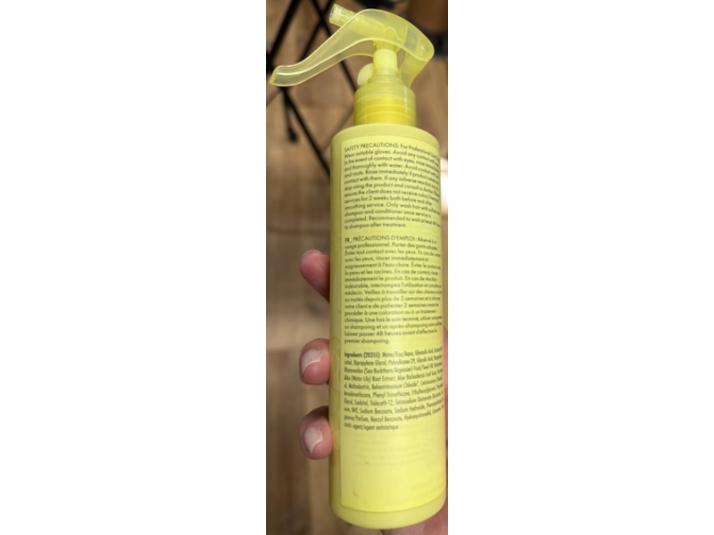 Amika Pro Smooth Over Frizz-Fighting Treatment, 6.7 fl oz/200 mL