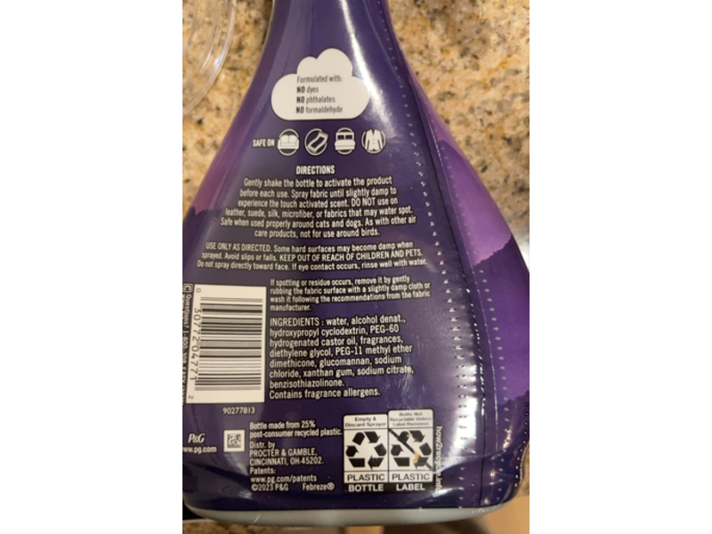 Febreze Touch Fabric Spray, Mountain, 16.9 fl oz/500 mL