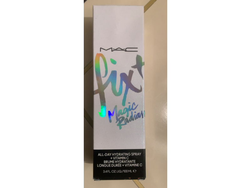 M.A.C Fix + Magic Radiance All Day Hydrating Spray, 3.4 fl oz/100 mL