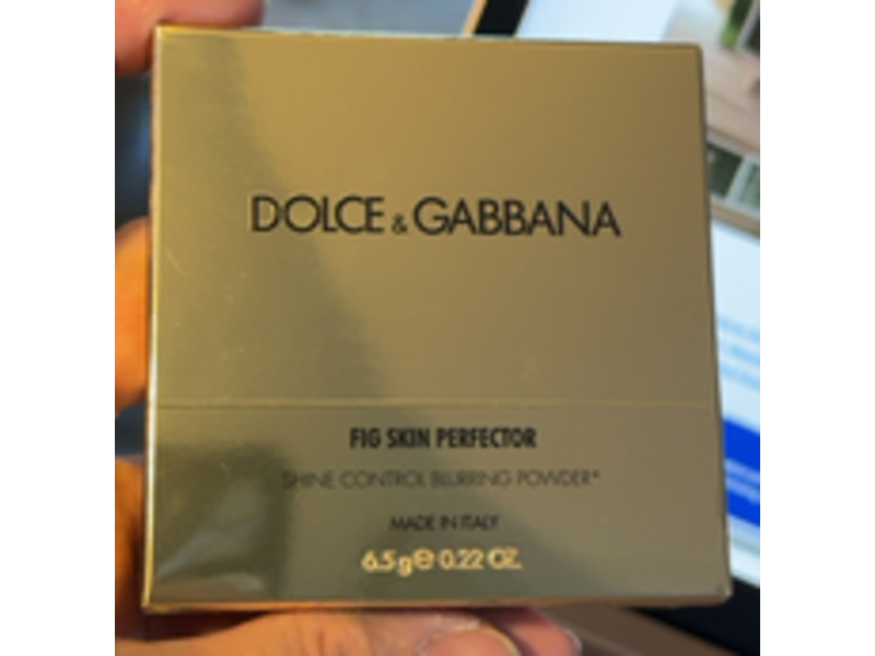 Dolce & Gabbana Fig Skin Perfector Shine Control Blurring Powder, 0.22 oz/6.5 g