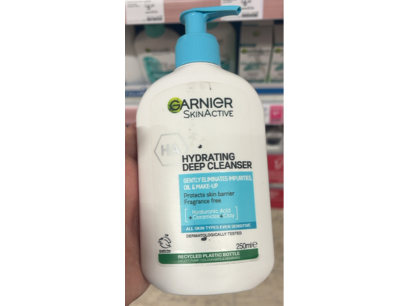 Garnier SkinActive Hydrating Deep Cleanser, 250