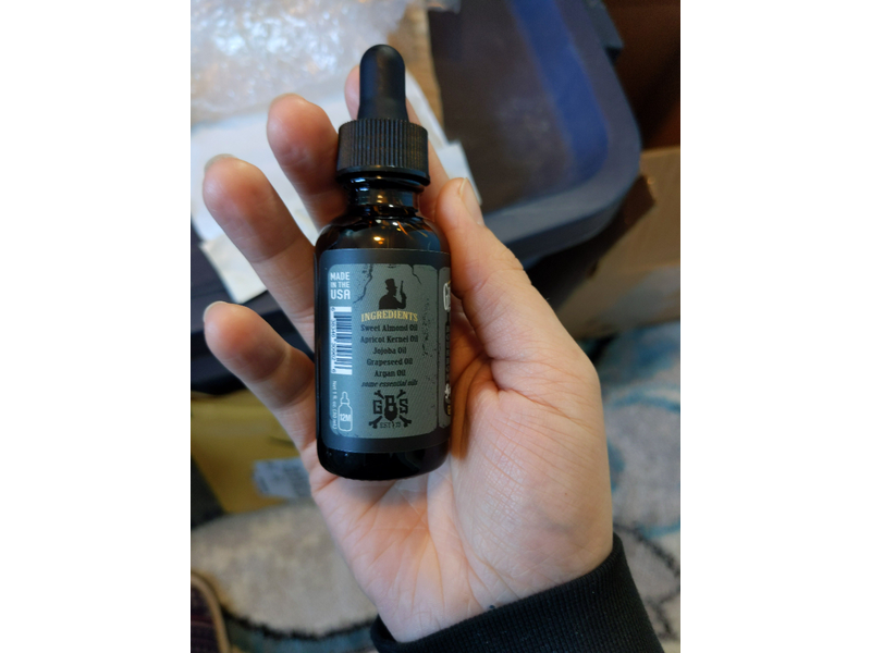 GRAVE BEFORE SHAVE™ Gentlemen's Blend Beard Oil (Bourbon/Sandal Wood Scent)