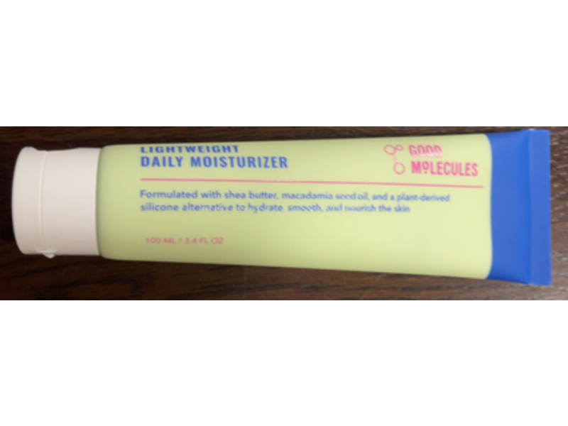Good Molecules Lightweight Daily Moisturizer, 3.4 fl oz/100 mL