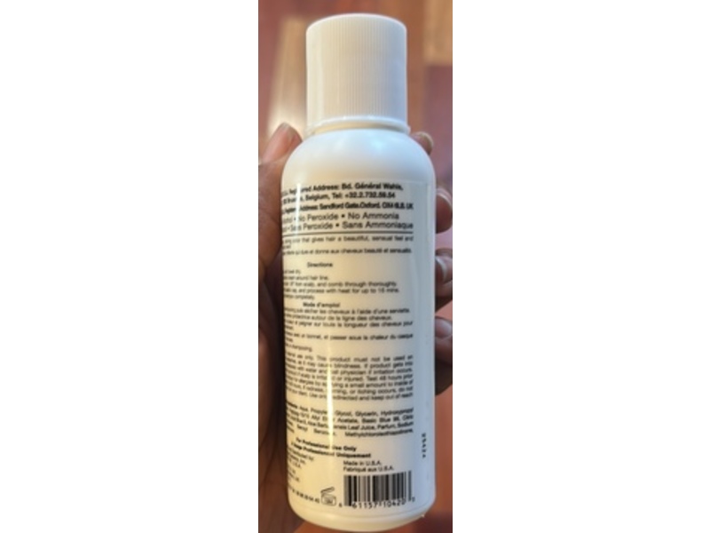 Creative Image Adore Shining Semi-Permanent Hair Color, 112 Indigo Blue, 4 fl oz/118 mL