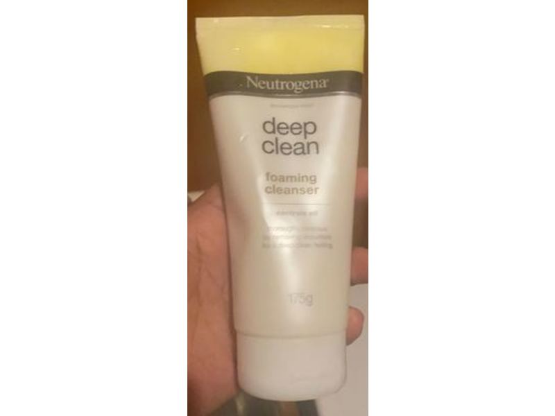 Neutrogena Deep Clean Foaming Cleanser, 175 g