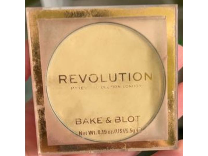 Revolution Bake And Blot Pressed Powder, Banana Light, 0.19 oz/5.5 g