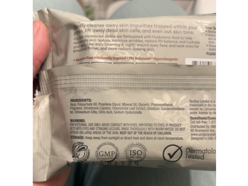 Yardley London Deep Cleansing Facial Towelettes, Hyaluronic Acid, 25 Count