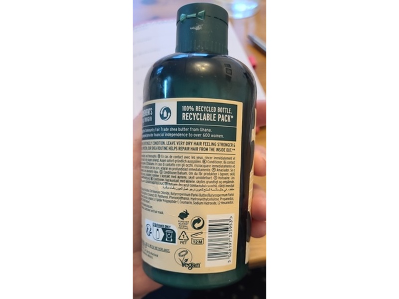 The Body Shop Conditioner, Shea, 8.4 fl oz/250 mL