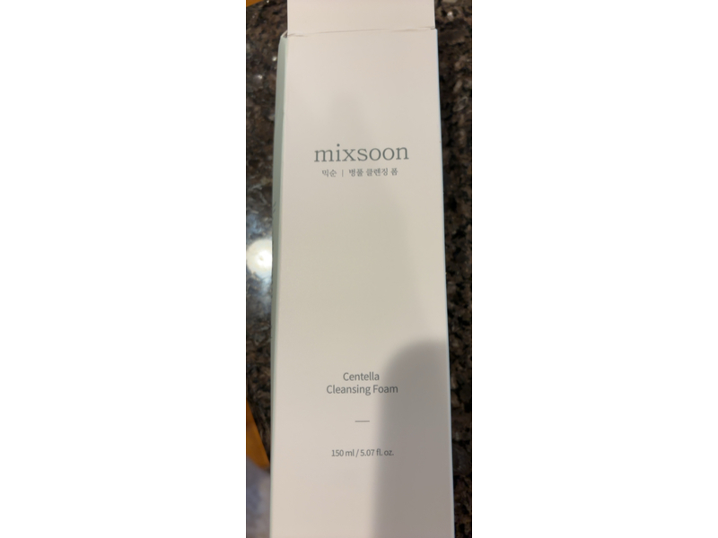 Mixsoon Centella Cleansing Foam, 5.07 fl oz/150 mL