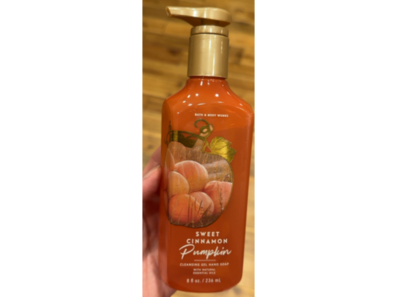 Bath & Body Works Cleansing Gel Hand Soap, Sweet Cinnamon Pumpkin, 8 fl oz/236 mL