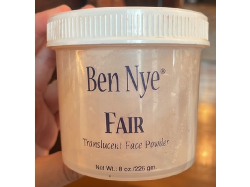 Ben Nye Translucent Face Powder, Fair, 8 oz/226 g