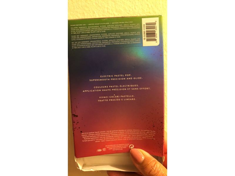 Fenty Beauty By Rihanna Baewatch Vivid Liquid Eyeliner Trio